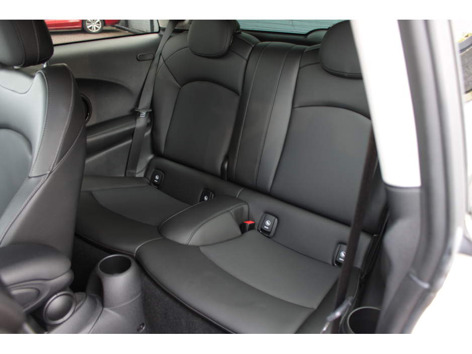 2019 MINI Cooper 1/5D COOPER SPORT EDITION WITH ONKLYB 79,000KM'S // WHAT A CAR // HEATED LEATER RECARO TYPE SEATS // WELL WOTH VIEWING // BUY WITH CONFIDENCE AA AND SIMI APPROVED DEALER 2026 // FINANCE ARRNAGED // €17,950