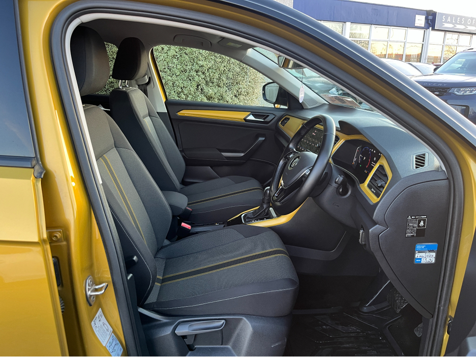 2020 Volkswagen T-Roc STYLE DESIGN AUTOMATIC 2.0 DIESEL //LOW MILES//REVERSE CAMERA//KEYLESS ENTRY//ADAPTIVE CRUISE CONTROL//BLIND SPOT WARNING// €23,950