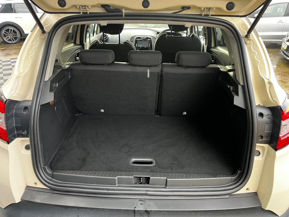 2014 Renault Captur Renault Captur 1.2 petrol, auto, alloys €13,750