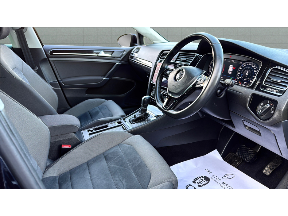 2018 Volkswagen Golf HIGHLINE 1.4TSI MK7.5 *32,000KM*AS NEW €21,900