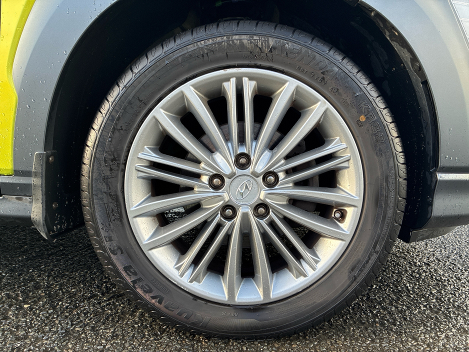 2019 Hyundai Kona KAUAI 2WD EXECUTIVE 5DR €17,950