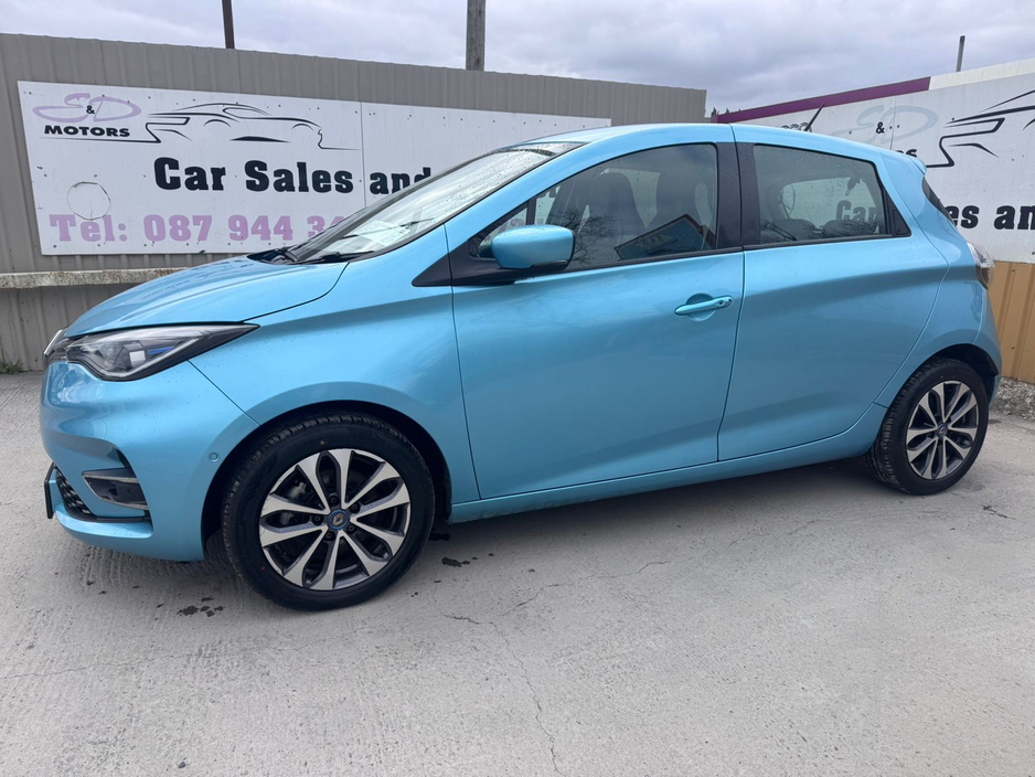 2020 Renault Zoe - image 18