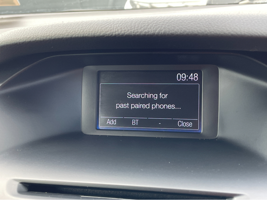 2017 Ford Focus - image 11