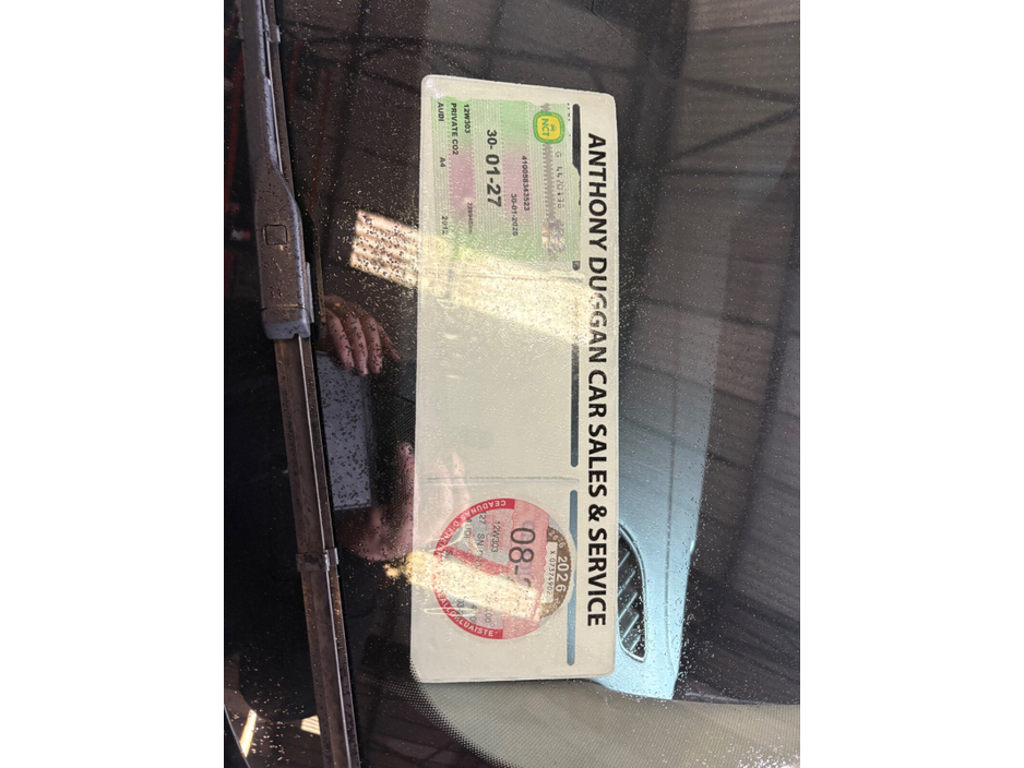 2012 Audi A4 - image 12