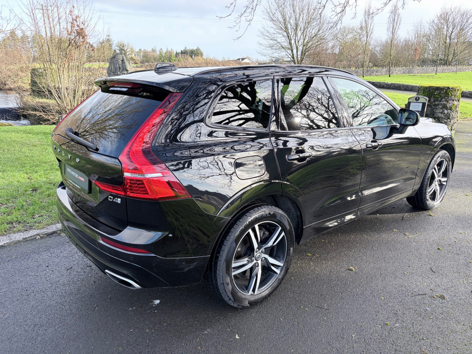 2019 Volvo XC60 2.0 D4 190HP 5DR R-DESIGN €30,995
