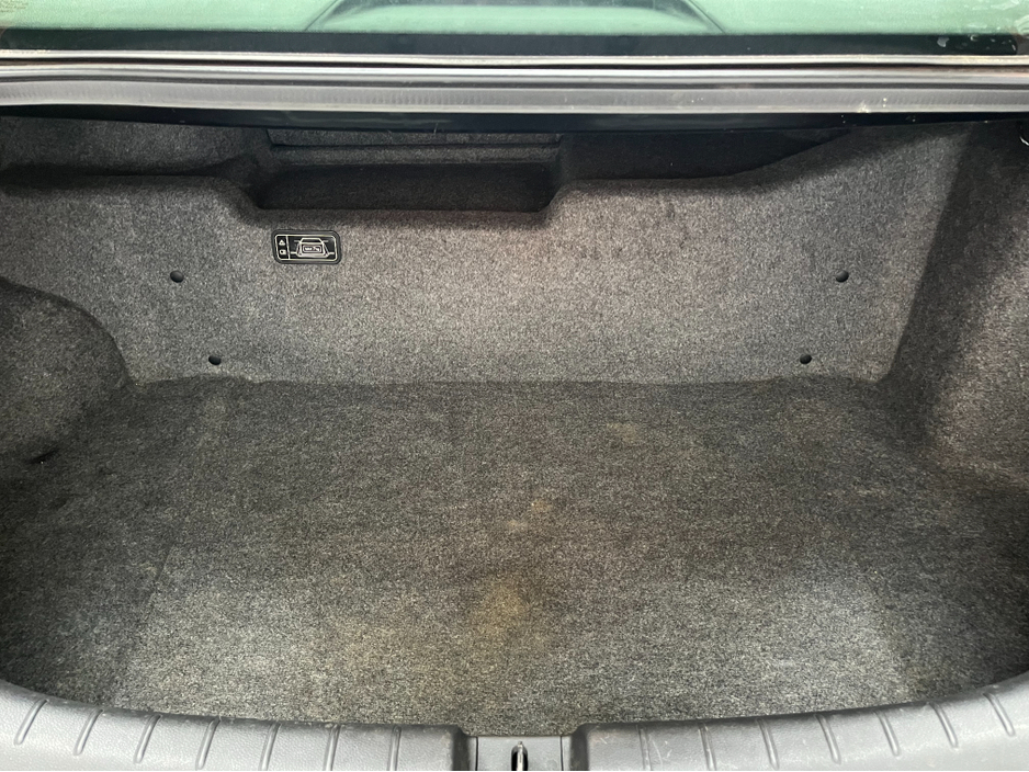 2016 Honda Accord - image 7