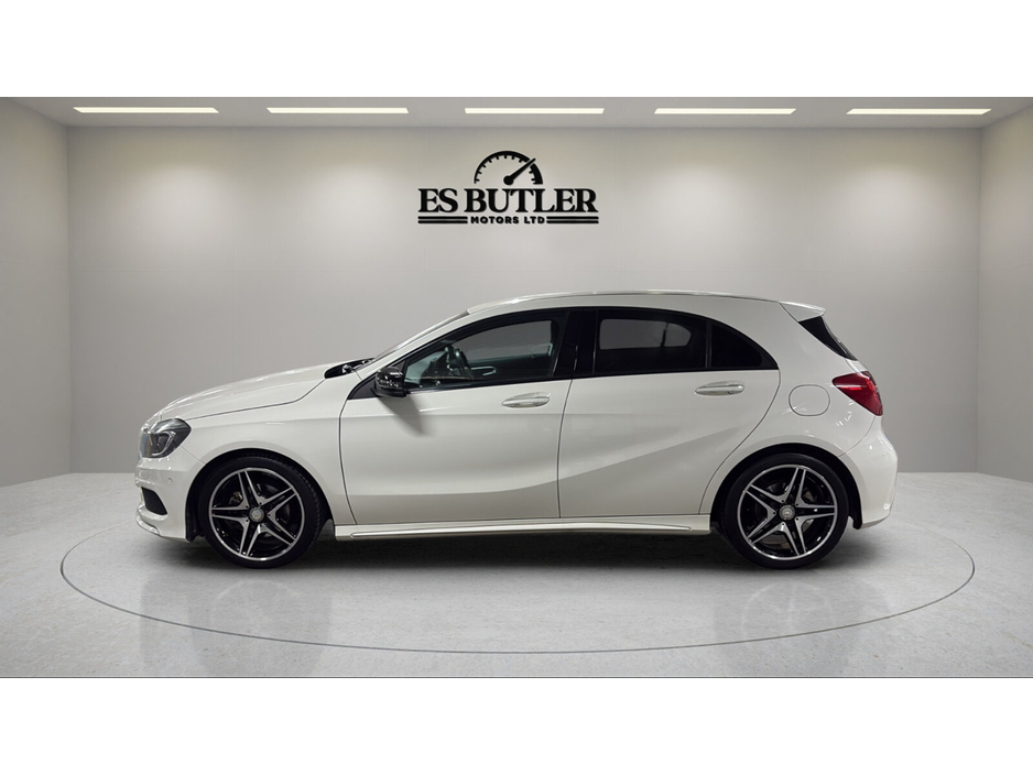 2015 Mercedes-Benz A Class - image 2