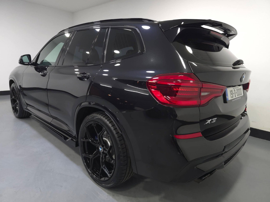 2019 BMW X3 - image 2