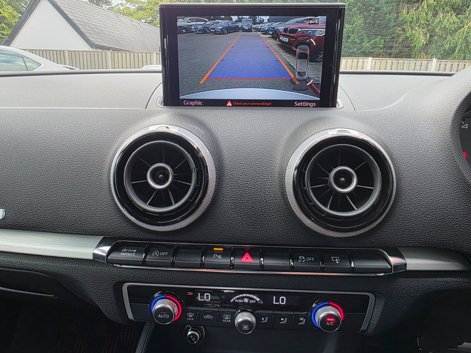 2014 Audi S3  €19,450