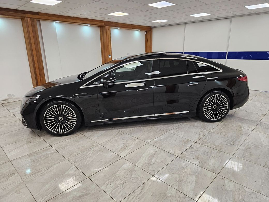 2025 Mercedes-Benz EQS - image 5