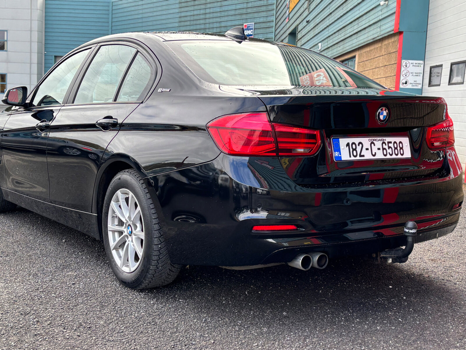 2018 BMW 3 Series - image 15