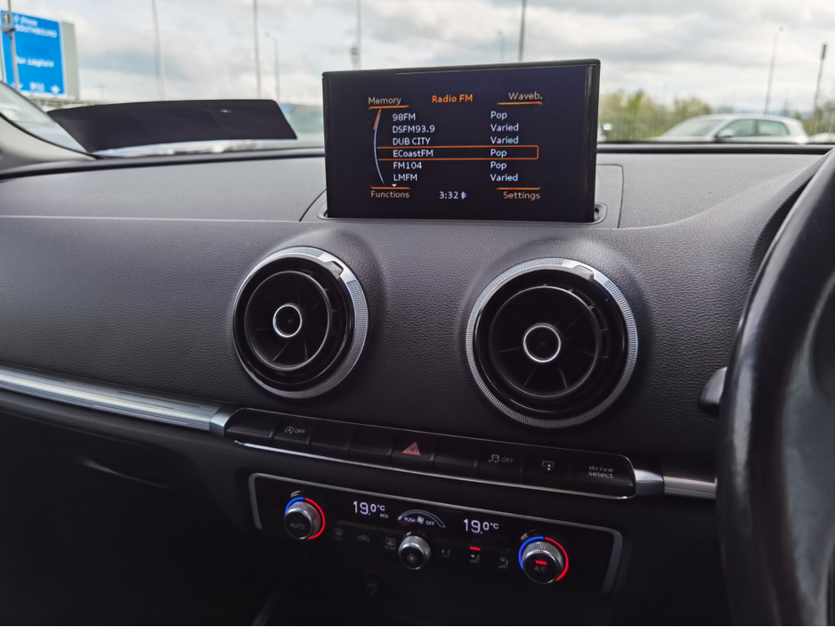 2015 Audi A3 - image 15