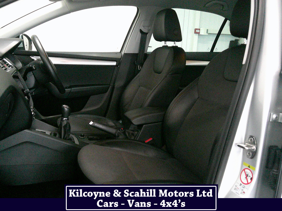 2019 Skoda Octavia - image 12