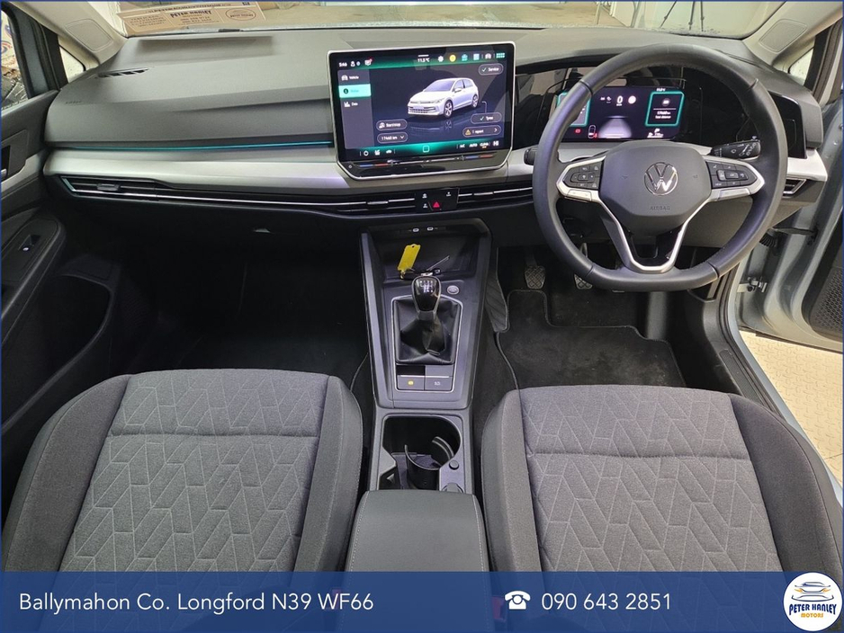 2025 Volkswagen Golf - image 11