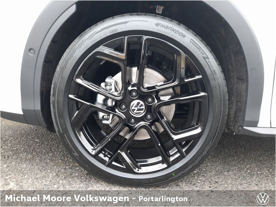 2026 Volkswagen T-Roc - image 9