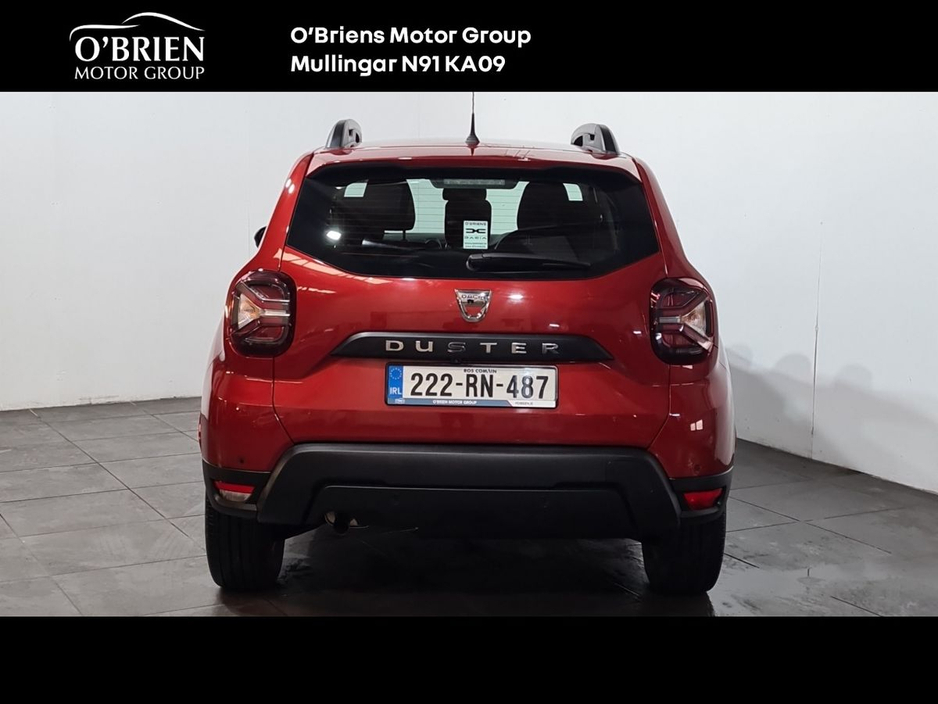 2022 Dacia Duster - image 10