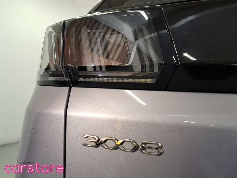 2021 Peugeot 3008 - image 19