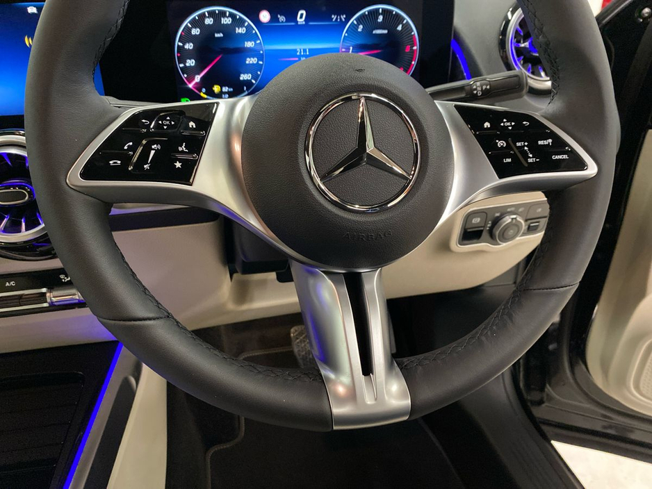 2026 Mercedes-Benz GLB - image 16