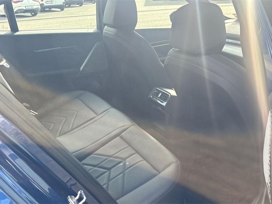 2024 BMW 5 Series - image 9