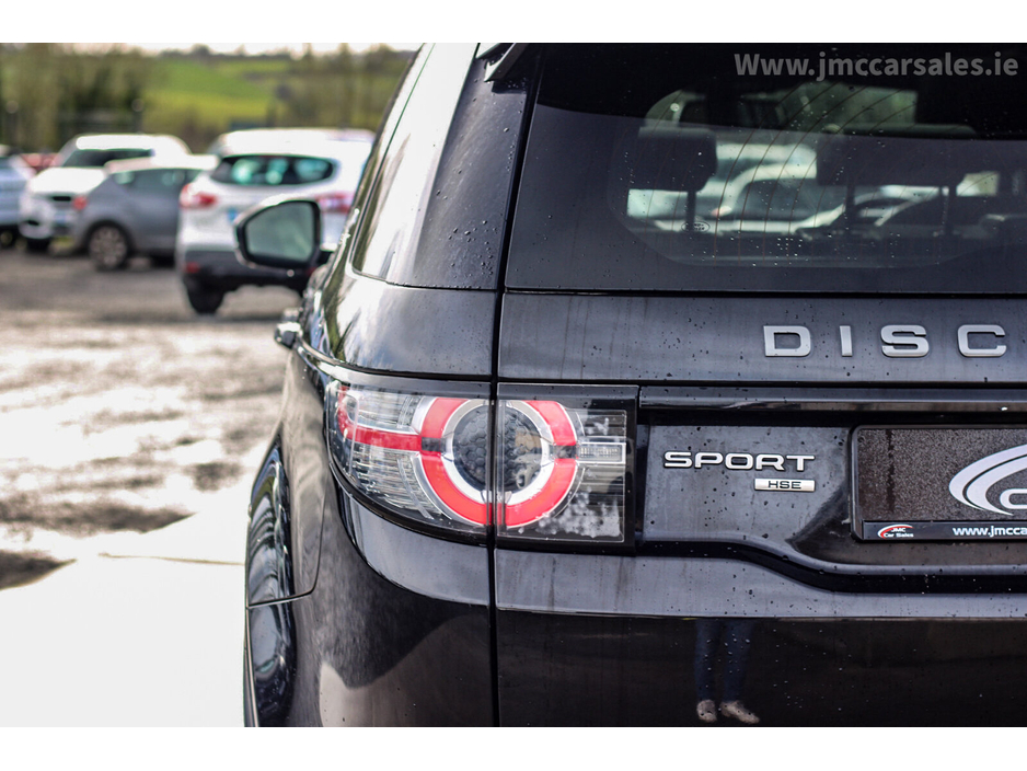 2019 Land Rover Discovery Sport - image 9