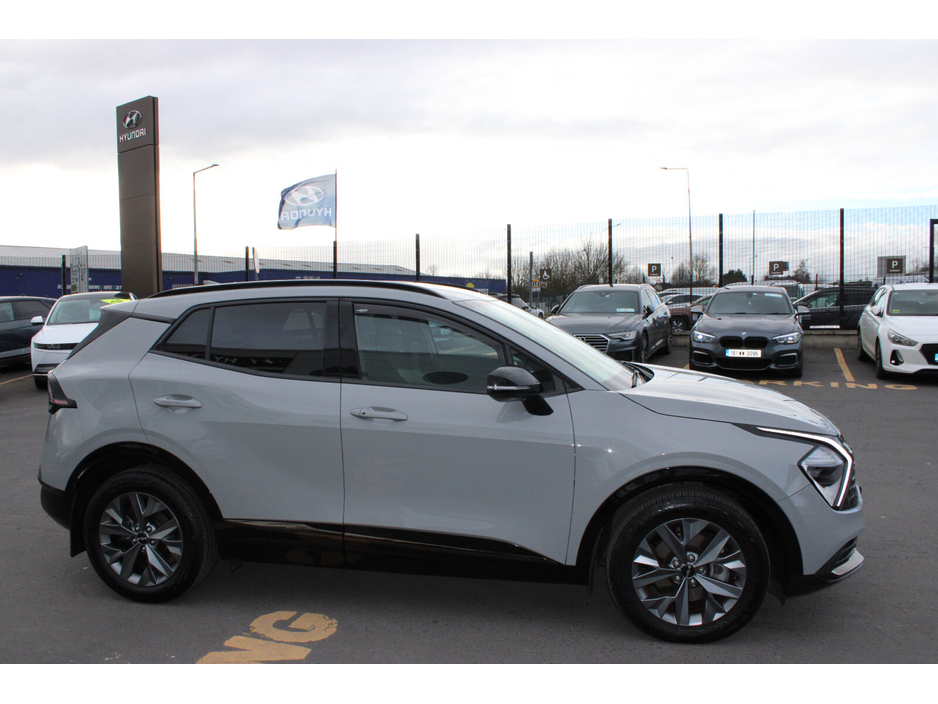 2024 Kia Sportage - image 6