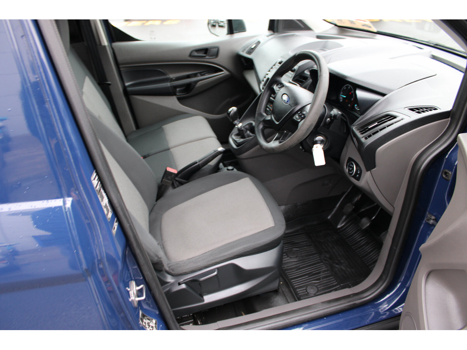 2021 Ford Transit - image 11