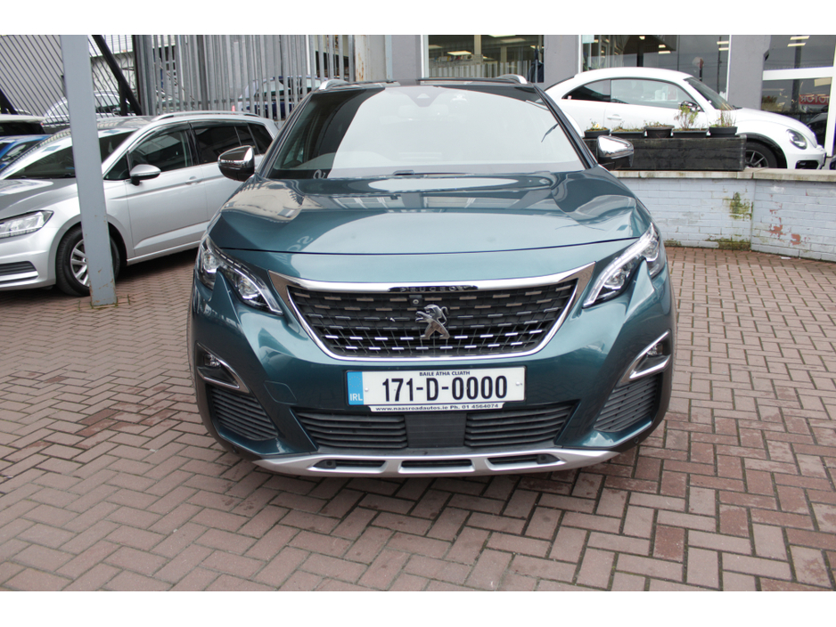 2019 Peugeot 5008 - image 9