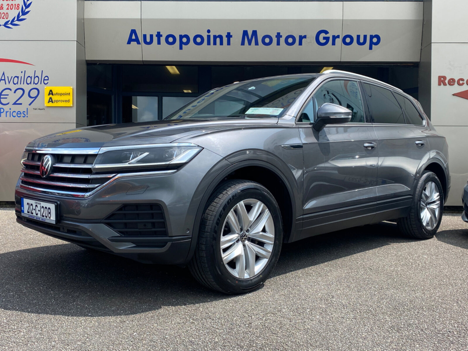 2021 Volkswagen Touareg  €38,170