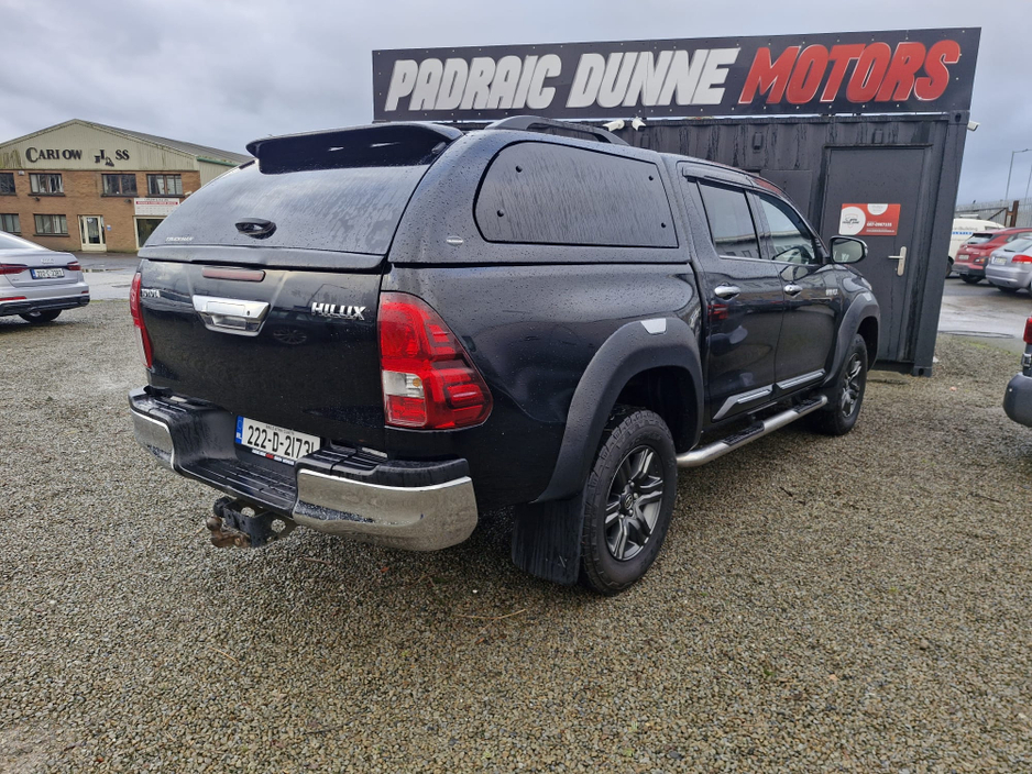 2022 Toyota Hilux 2.8 SR5 D/CAB AUTO 4DR €31,450