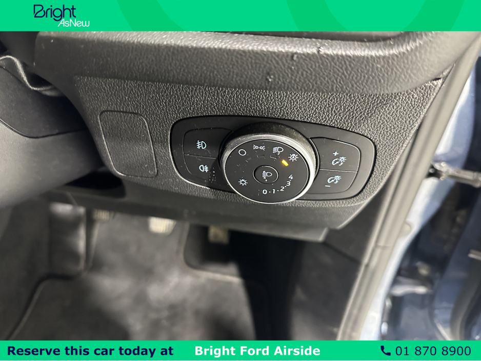 2023 Ford Focus - image 15