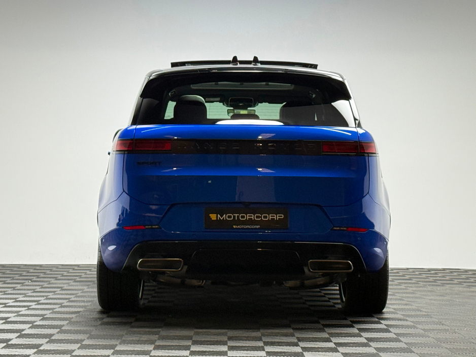 2026 Land Rover Range Rover Sport AUTOBIOGRAPHY P550E VELOCITY BLUE €171,990