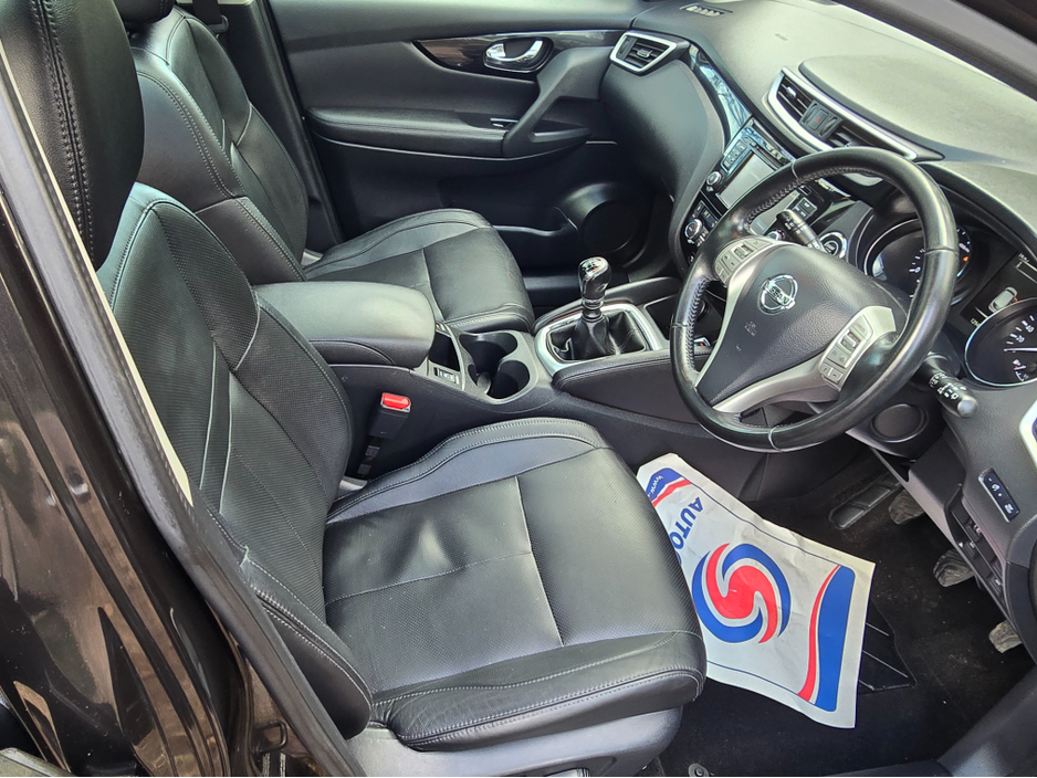 2017 Nissan Qashqai 172 1.5 DCI PREMIUM PANORAMIC ROOF €14,995