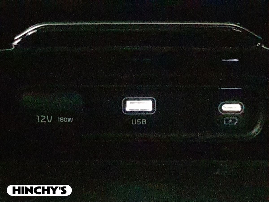 2022 Kia Sportage - image 25