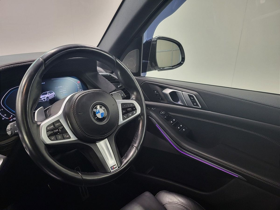 2021 BMW X5 - image 23
