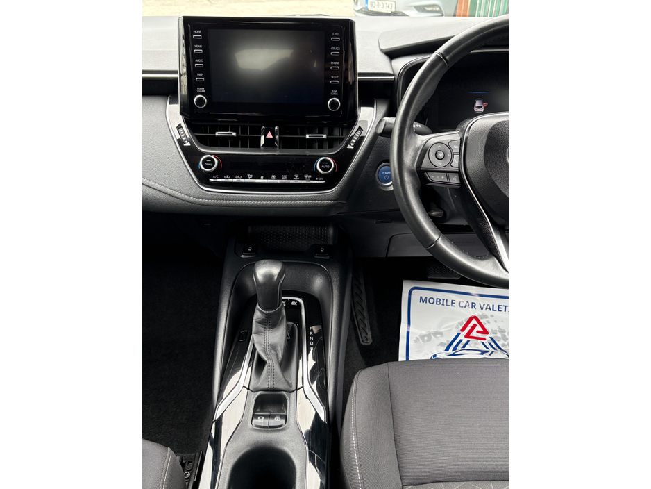 2020 Toyota Corolla - image 15