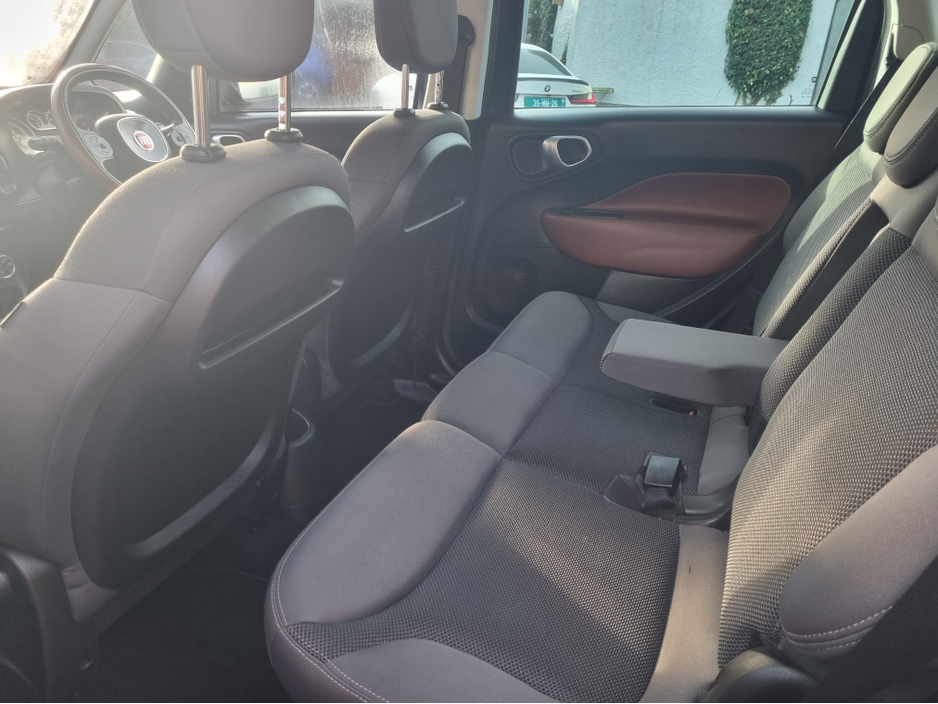 2014 Fiat 500 - image 14