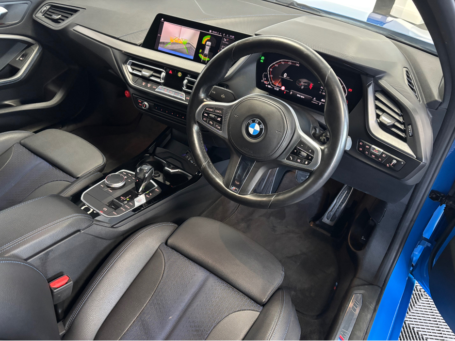 2020 BMW 1 Series *BMW 118i* *HEATED ELECTRIC SEATS* *KEYLESS ENTRY* *PARKING SENSORS* *RECERSE CAMERA* *BLIND SPOT ASSIST* *TRADE INS WELCOME* *FINANCE AVAILABLE* €27,950