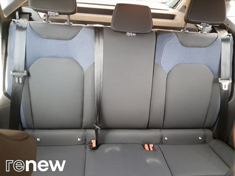 2025 Dacia Duster - image 19