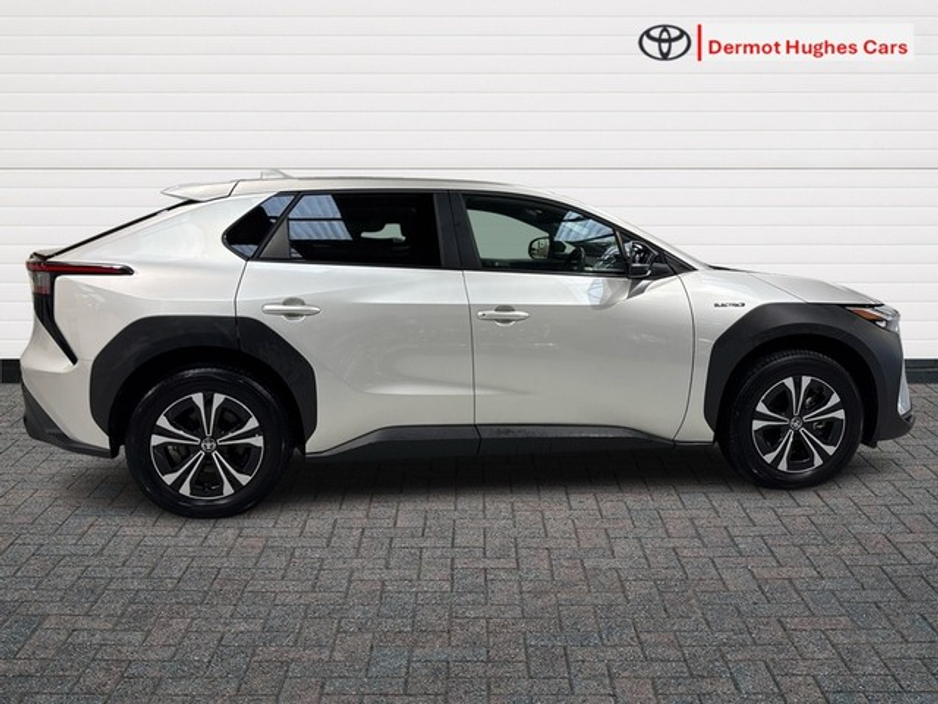 2024 Toyota bZ4X SPORT FWD 11KW 4DR AUTO €35,950