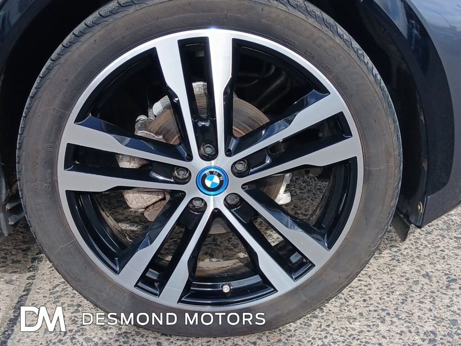 2022 BMW i3 - image 21