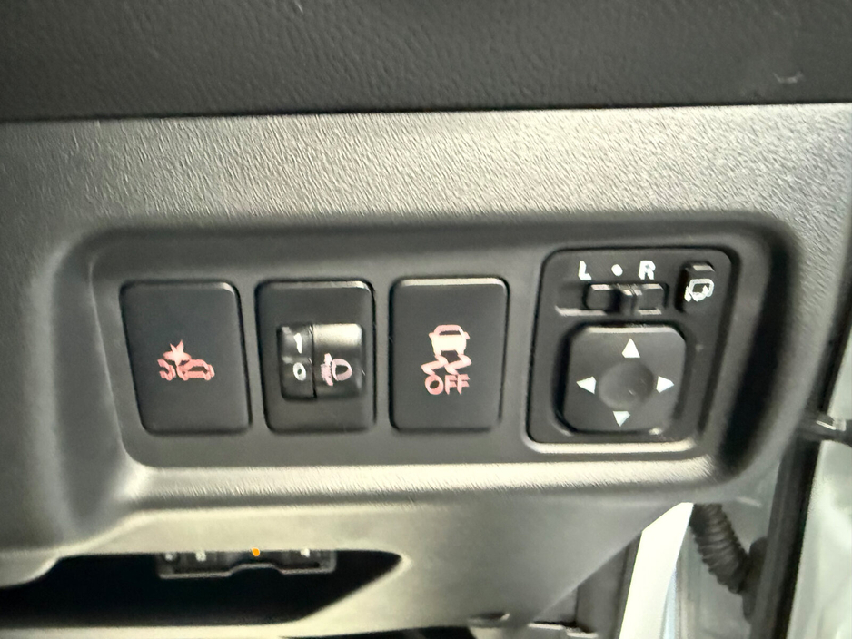 2020 Mitsubishi Mirage - image 19