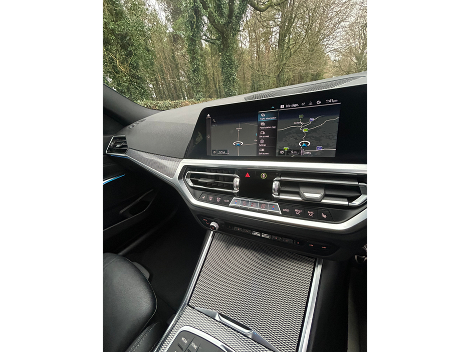 2021 BMW 3 Series  €28,850