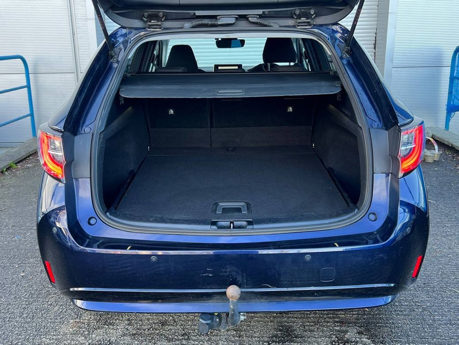 2022 Toyota Corolla SOL TOURING 1.8 HYBRID // FULL SERVICE HISTORY // ADAPTIVE CRUISE CONTROL // DIGITAL CLUSTER €24,750