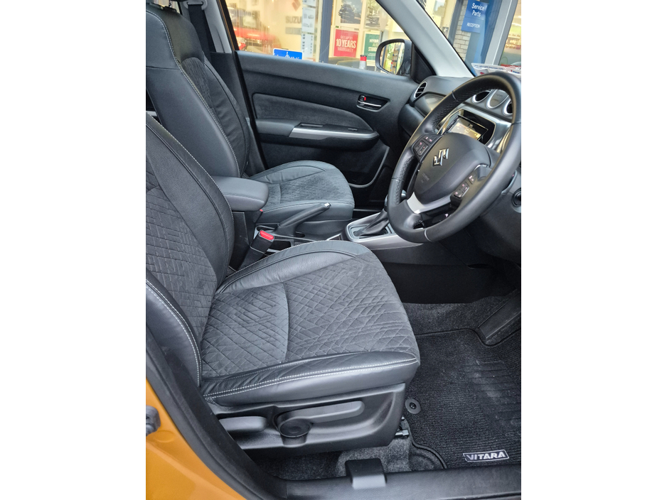 2025 Suzuki Vitara 1.5 S1-HEV SZ5 AGS 5DR €30,000
