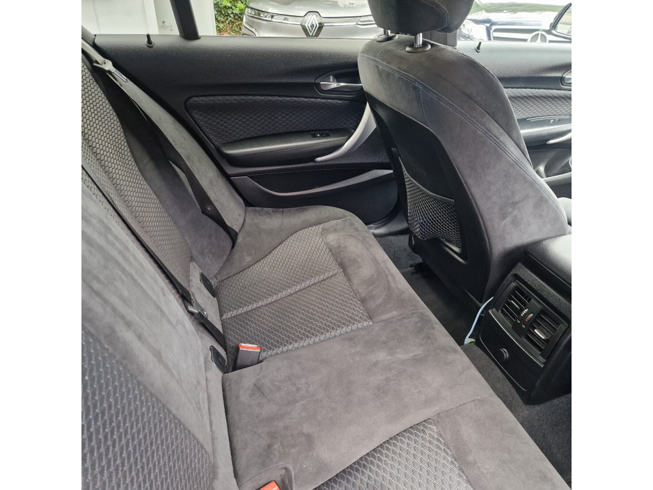 2017 BMW 1 Series - image 12