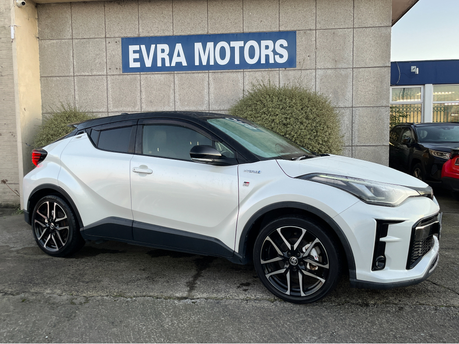 2020 Toyota C-HR GR AUTOMATIC HYBRID 1.8 PETROL //HIGH SPEC//REVERSE CAMERA//ADAPTIVE CRUISE CONTROL//HEATED SEATS// €24,950