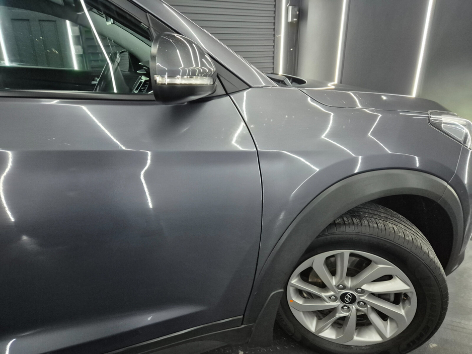 2017 Hyundai Tucson - image 4