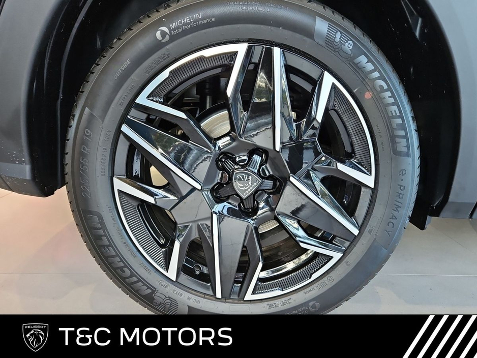 2026 Peugeot 3008 GT Hybrid Model - *Huge Spec* €51,995