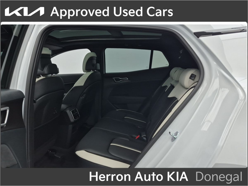 2026 Kia Sportage - image 6