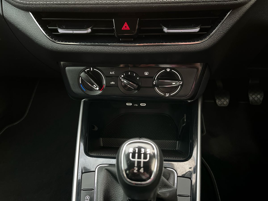 2024 Skoda Fabia - image 19